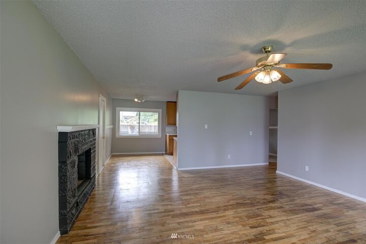 Property Photo: 711 N Thornton Street WA 98520