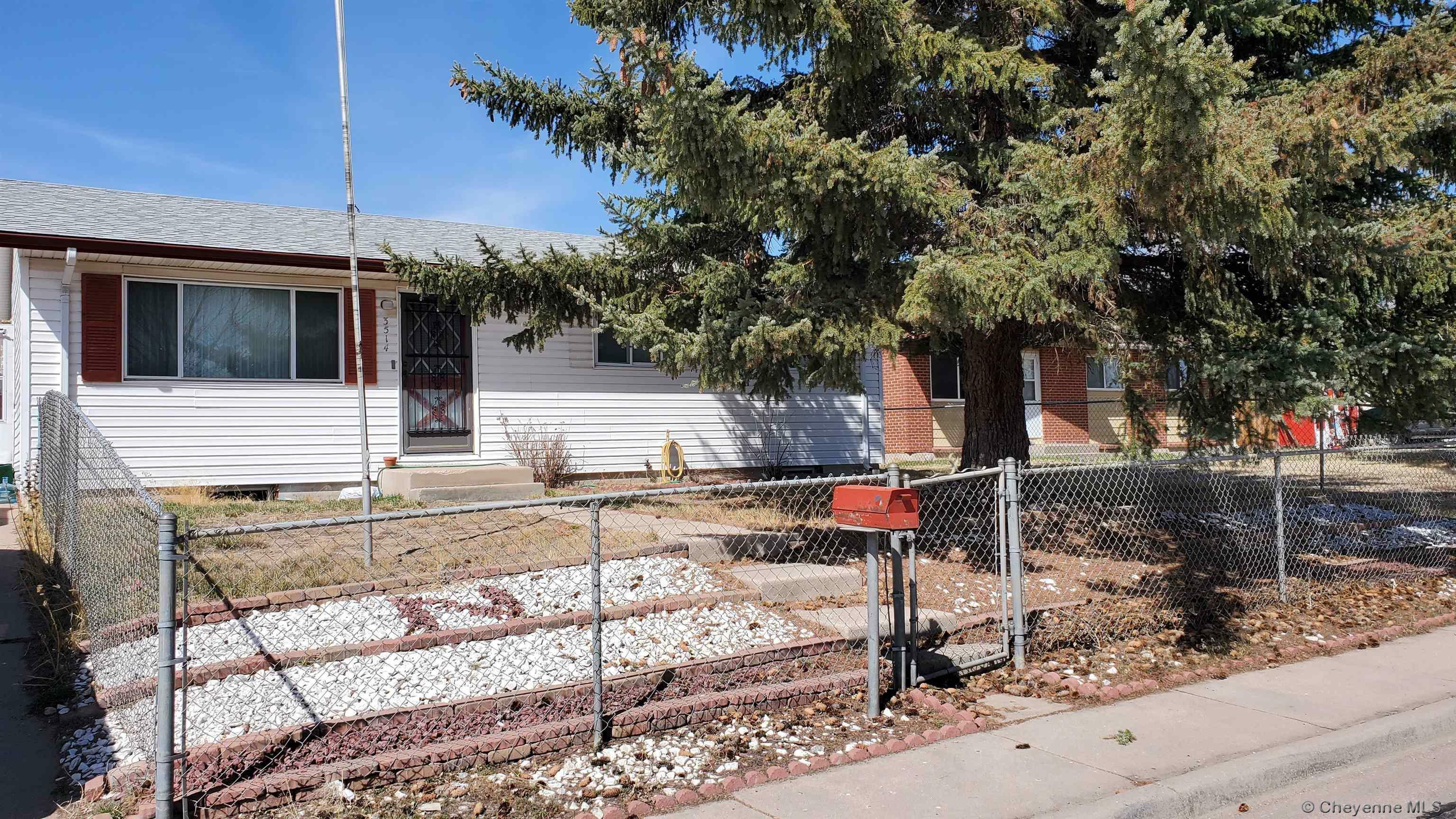 Property Photo:  3514 Ridge Rd  WY 82001 