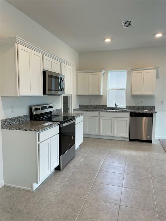 Property Photo:  2138 Huntsman Ridge Road  FL 34715 