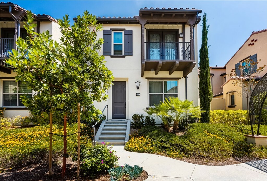 Property Photo:  116 Nature Walk  CA 92618 