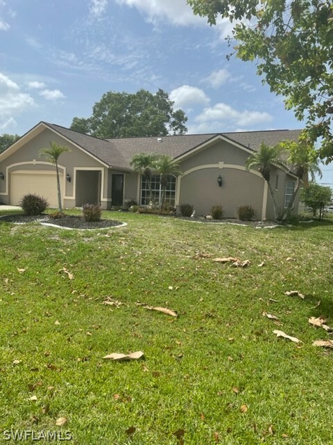 Property Photo:  1109 SW 16th Terrace  FL 33991 