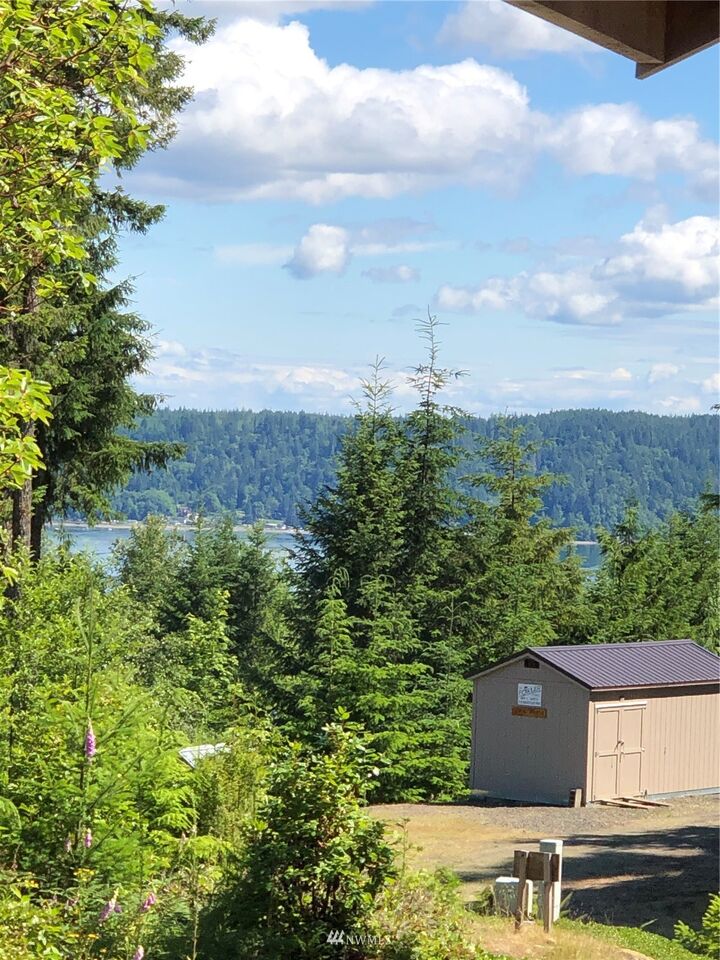 Property Photo: 60 N Beacon Place W WA 98555