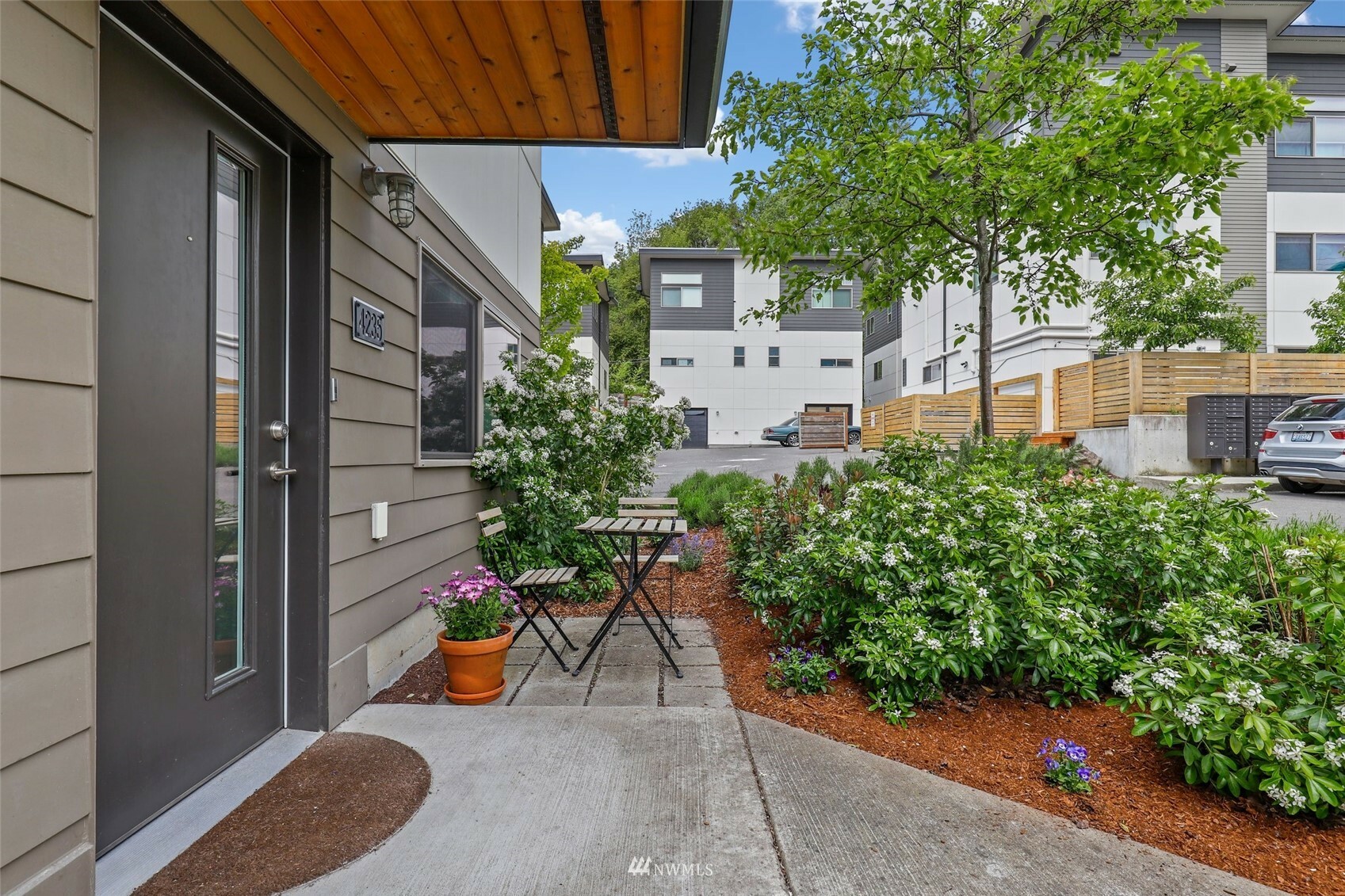 Property Photo:  4235 S Greenbelt Station Drive  WA 98118 