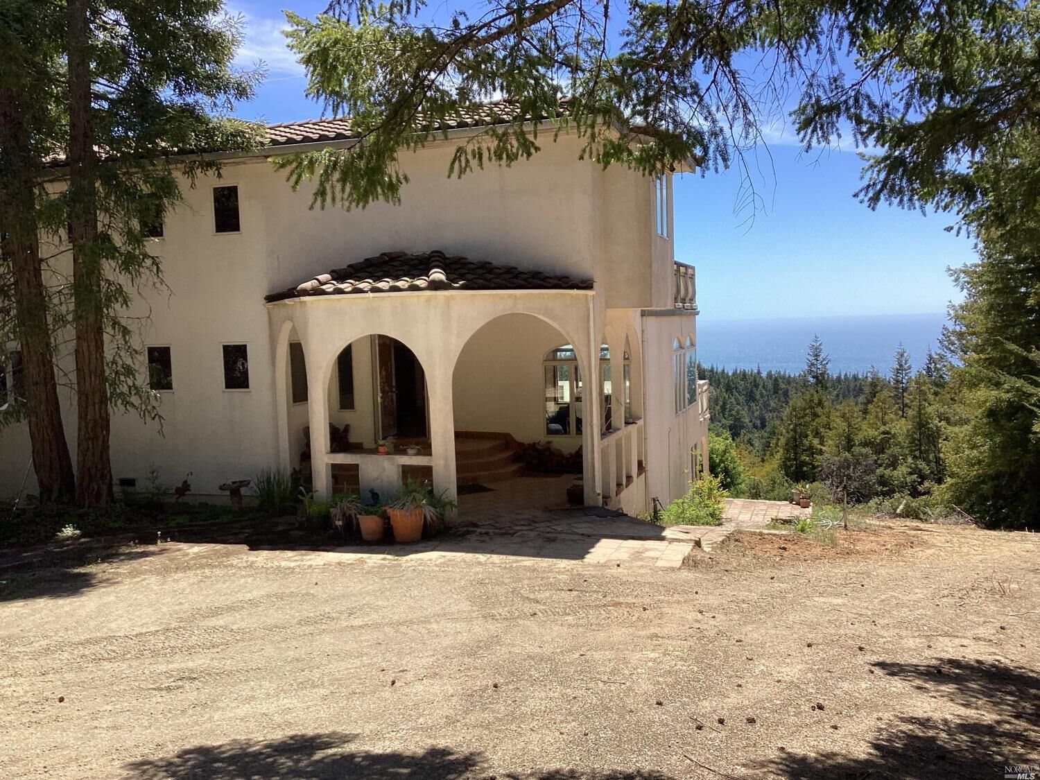 Property Photo: 43901 Iversen Road CA 95445