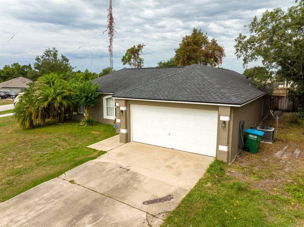 Property Photo:  1930 Alster Lane  FL 32738 