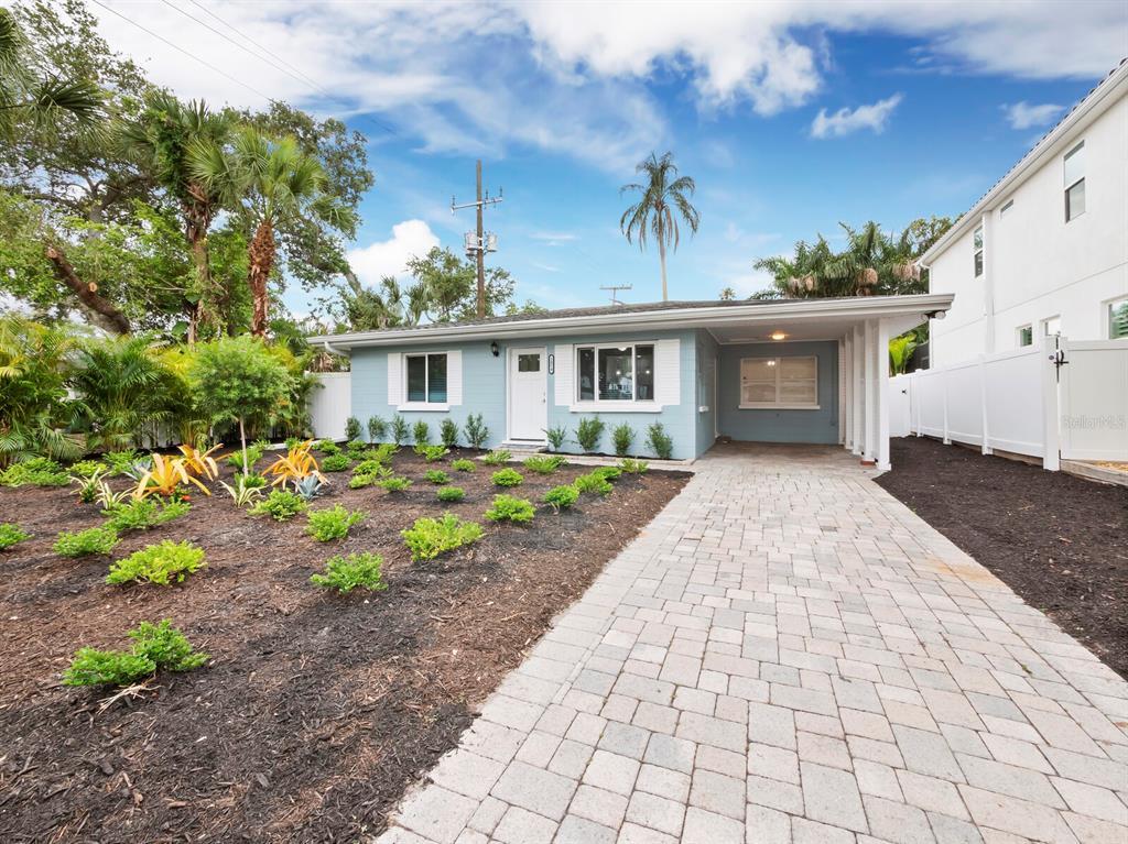Property Photo: 1974 Hyde Park Street FL 34239