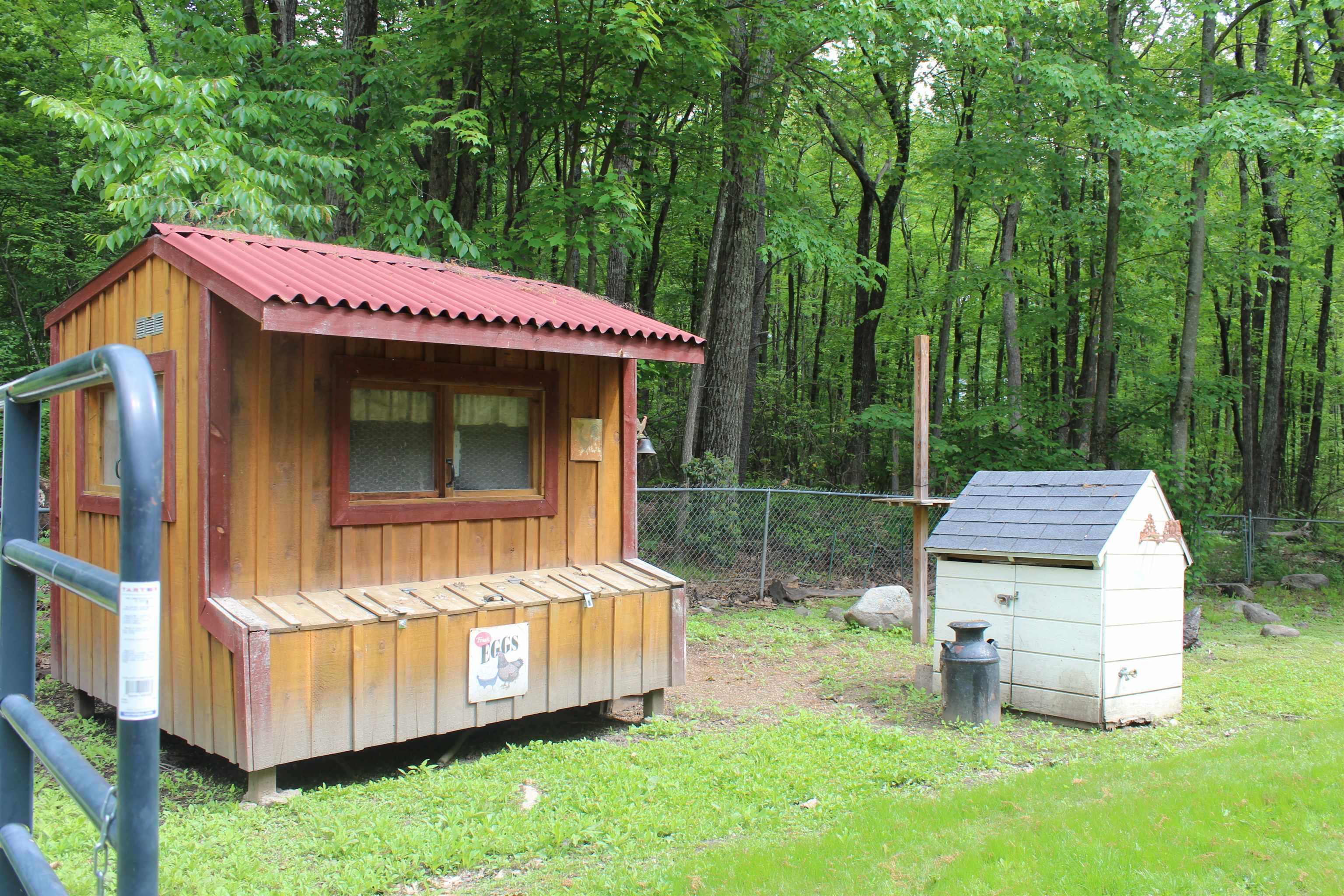 Property Photo: 5 Dunbar Drive NH 03033