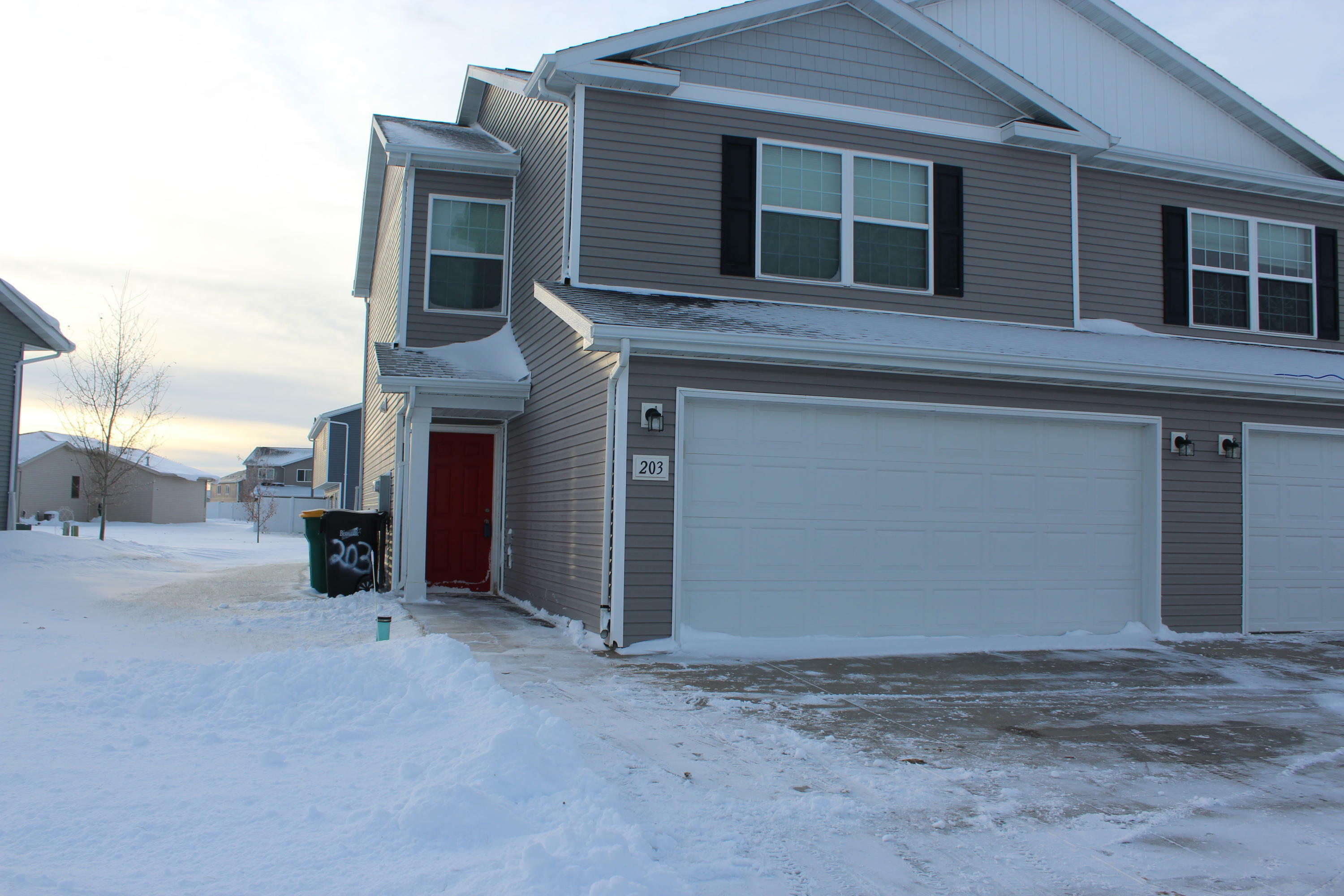 Property Photo:  203 Brandenburg Loop  ND 58504 