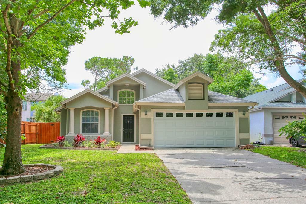 Property Photo:  1111 Summer Lakes Drive  FL 32835 