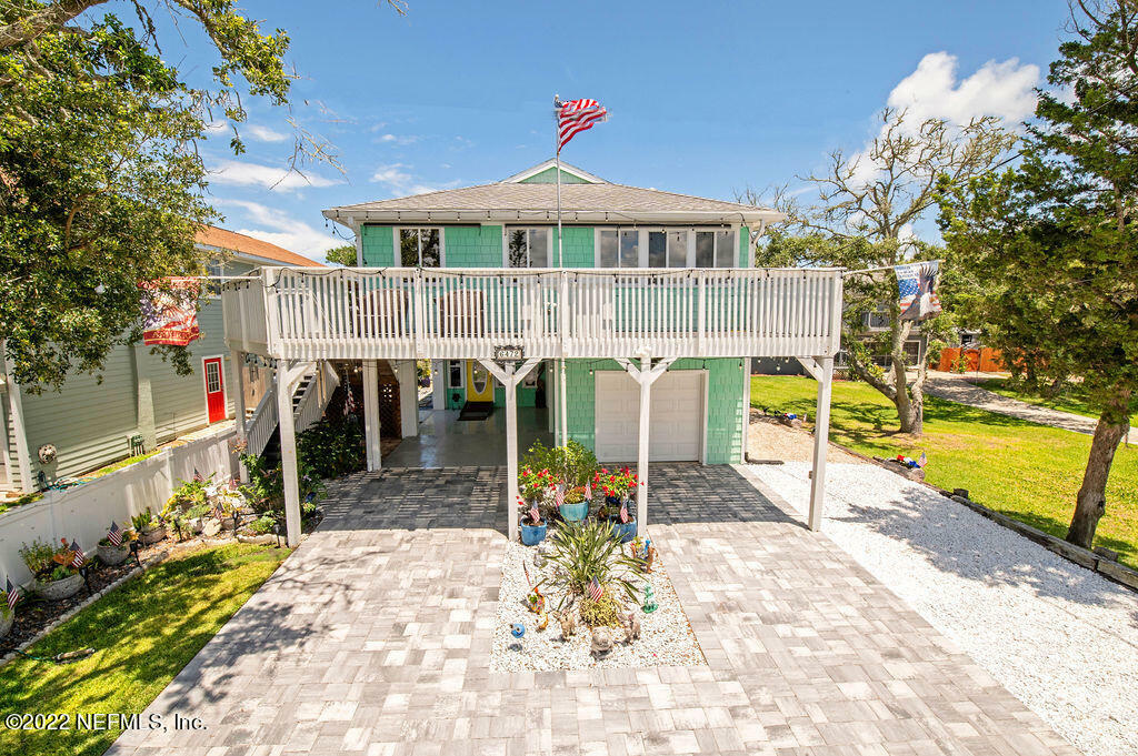 Property Photo:  6472 Putnam Street  FL 32080 