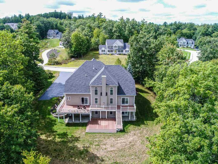 Property Photo:  8 Northview Terrace  NH 03106 