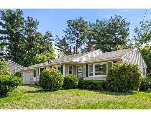 Property Photo:  7 Hilltop Road  MA 01844 