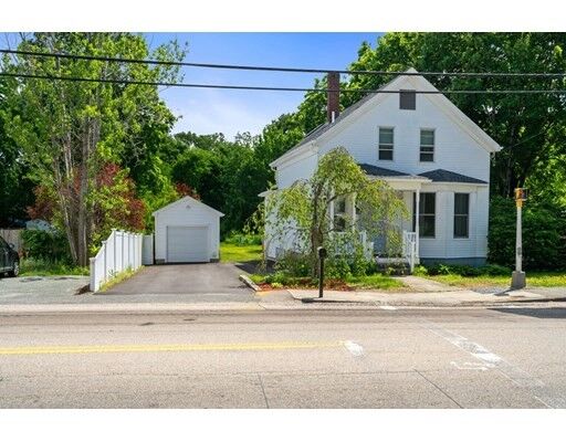 Property Photo: 1550 West St MA 02703