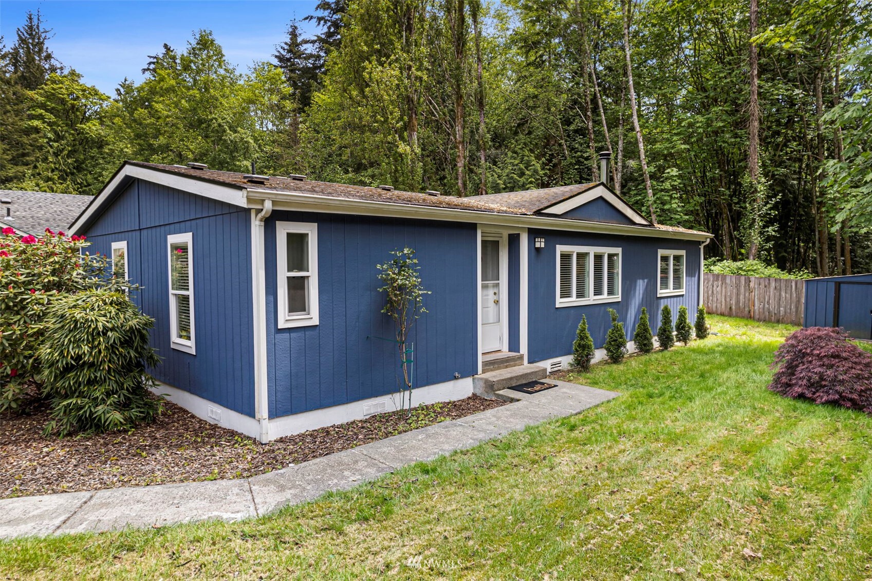 Property Photo: 8305 NE Beachwood Avenue WA 98370