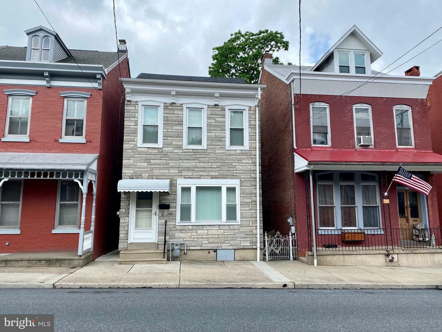Property Photo: 240 S 4th Street PA 19526