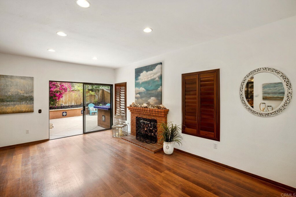 Property Photo: 3509 Landsford Way CA 92010