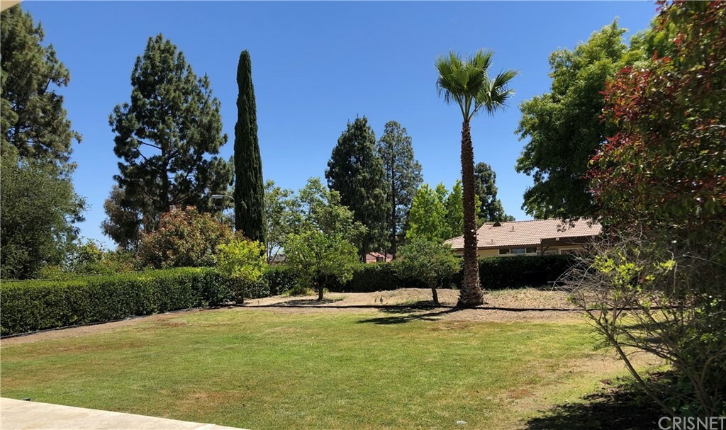 Property Photo:  284 Lynn Oaks Court  CA 91320 