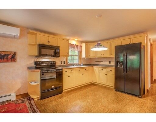 Property Photo: 91 Gardner Street MA 01420