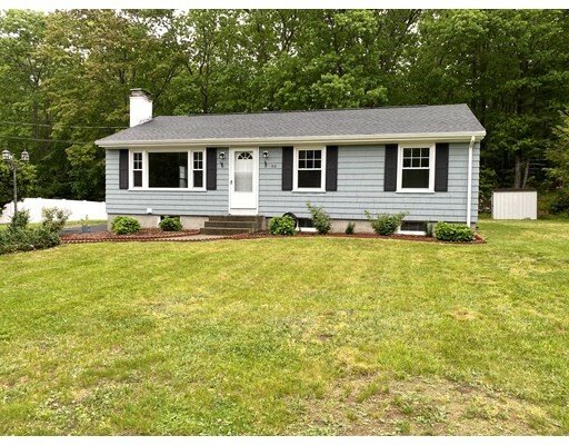 Property Photo: 86 Dorothy Ave MA 01520