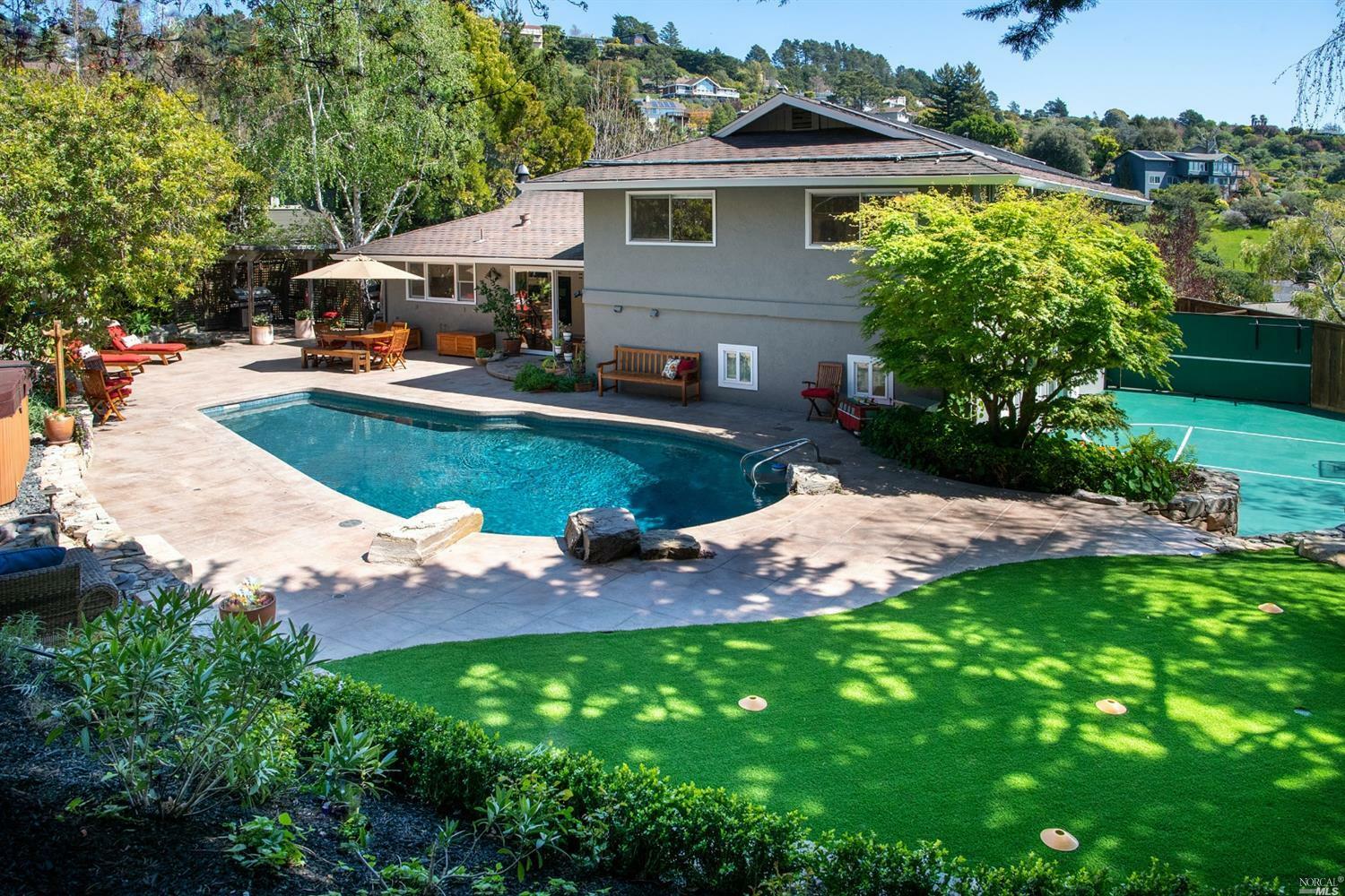 Property Photo: