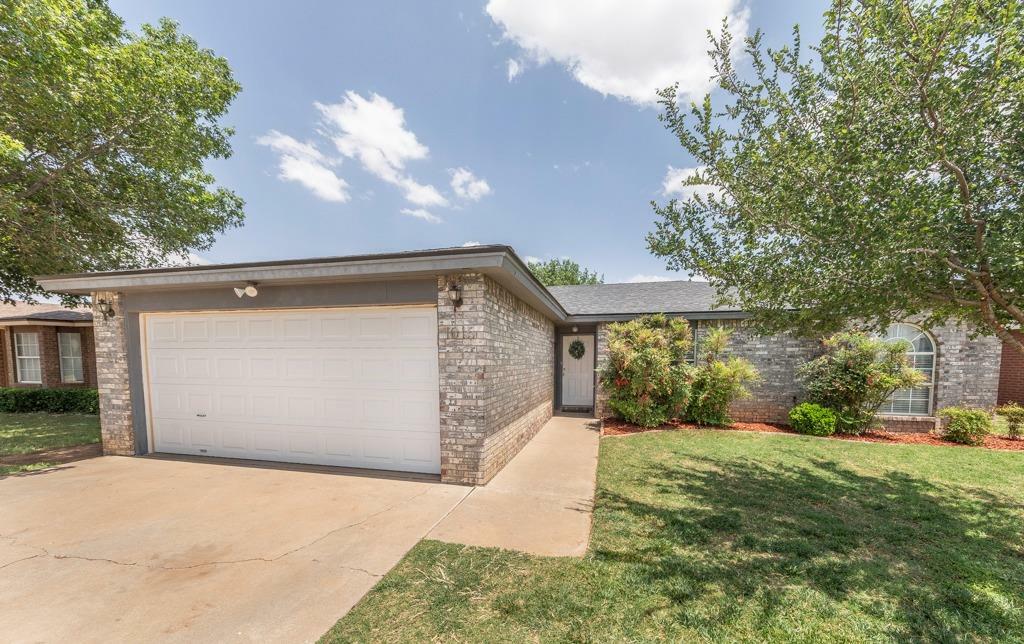 Property Photo:  1015 Juneau Avenue  TX 79416 