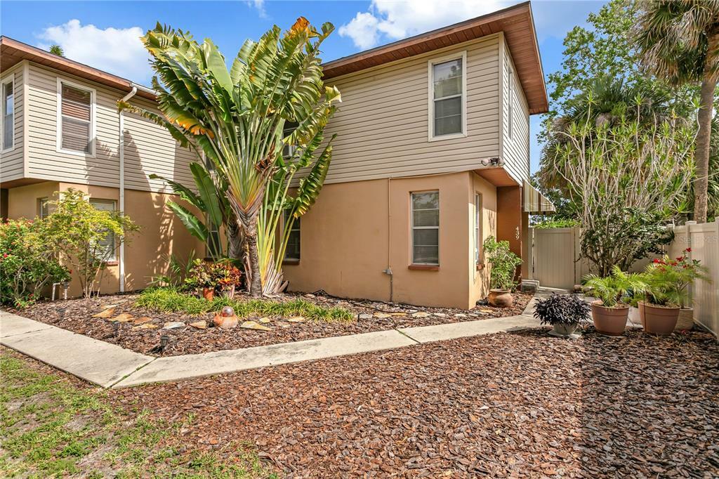 Property Photo:  439 75th Avenue N 439  FL 33702 