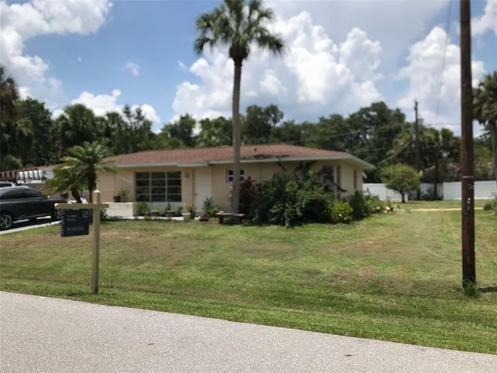 Property Photo: 21448 Bryn Mawr Avenue FL 33952