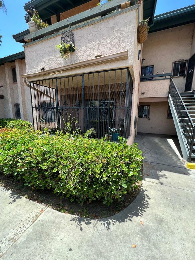 Property Photo:  859 San Ysidro Boulevard 9  CA 92173 