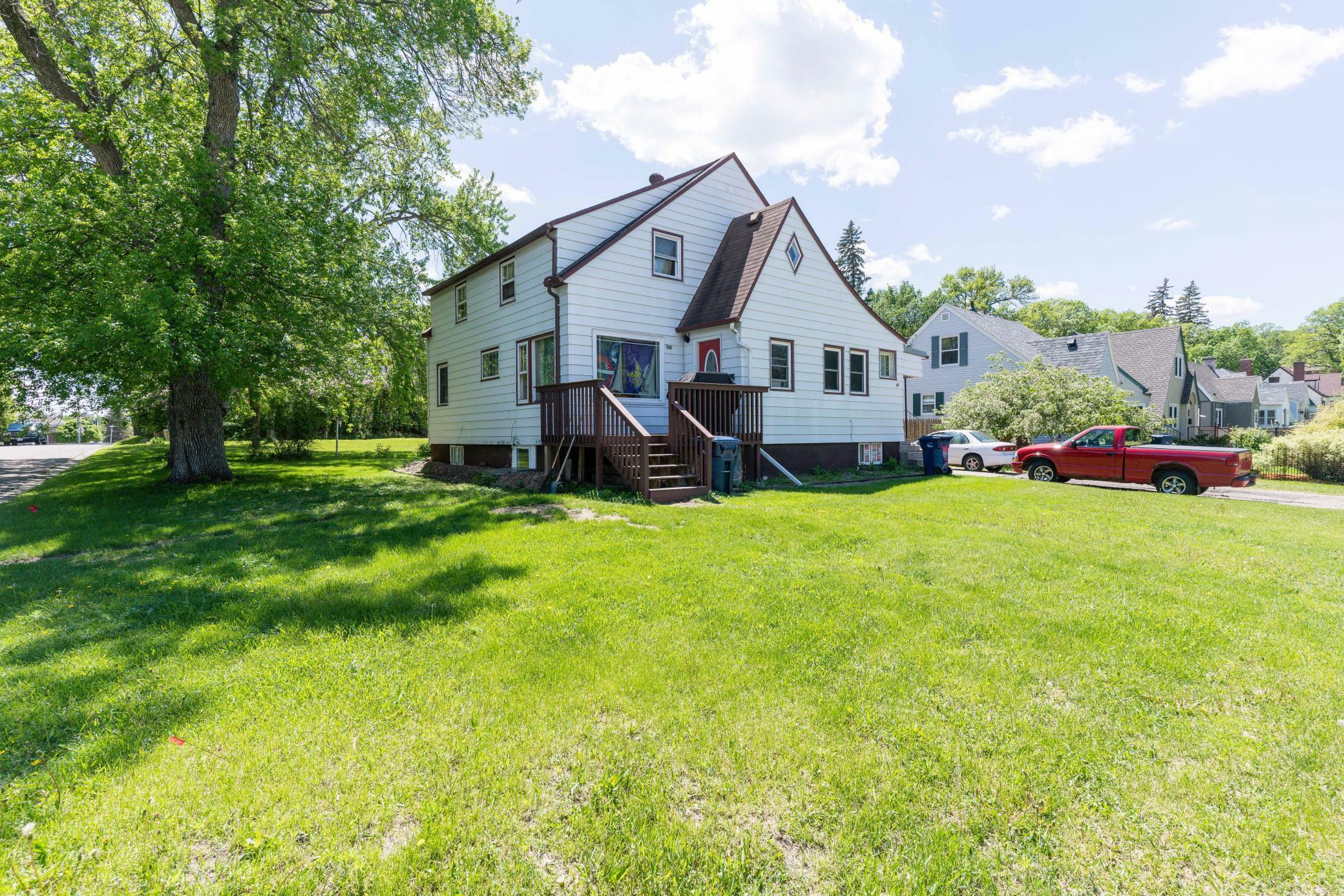 Property Photo: 503 W Summit Avenue MN 56537