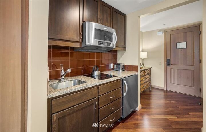 Property Photo:  3600 Suncadia Trail 3030  WA 98922 