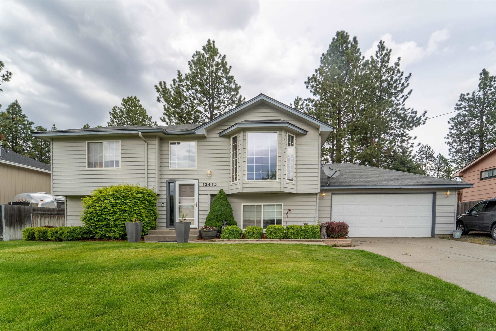 Property Photo:  12415 E 26th Ave  WA 99216 