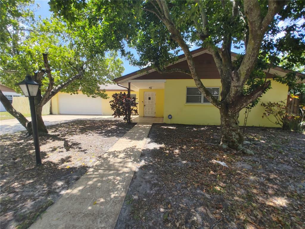 Property Photo:  4510 9th Street W  FL 34207 