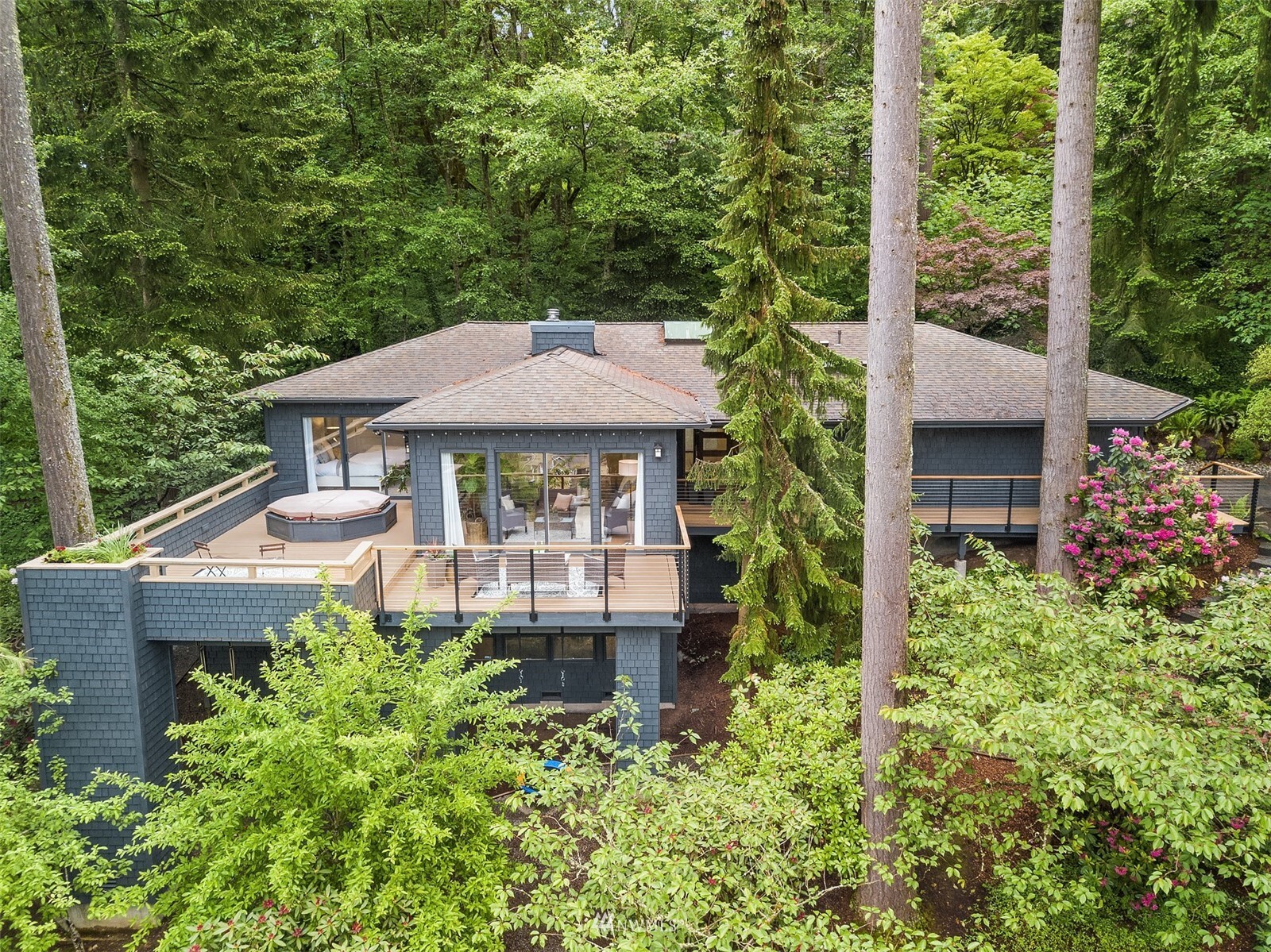 14317 SE 49th Street  Bellevue WA 98006 photo