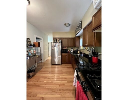 Property Photo:  473 E 3rd 1  MA 02127 