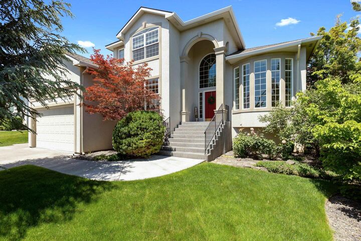 226 Englewood Dr  Richland WA 99352 photo