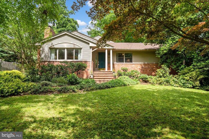 2405 Barbour Road  Falls Church VA 22043 photo