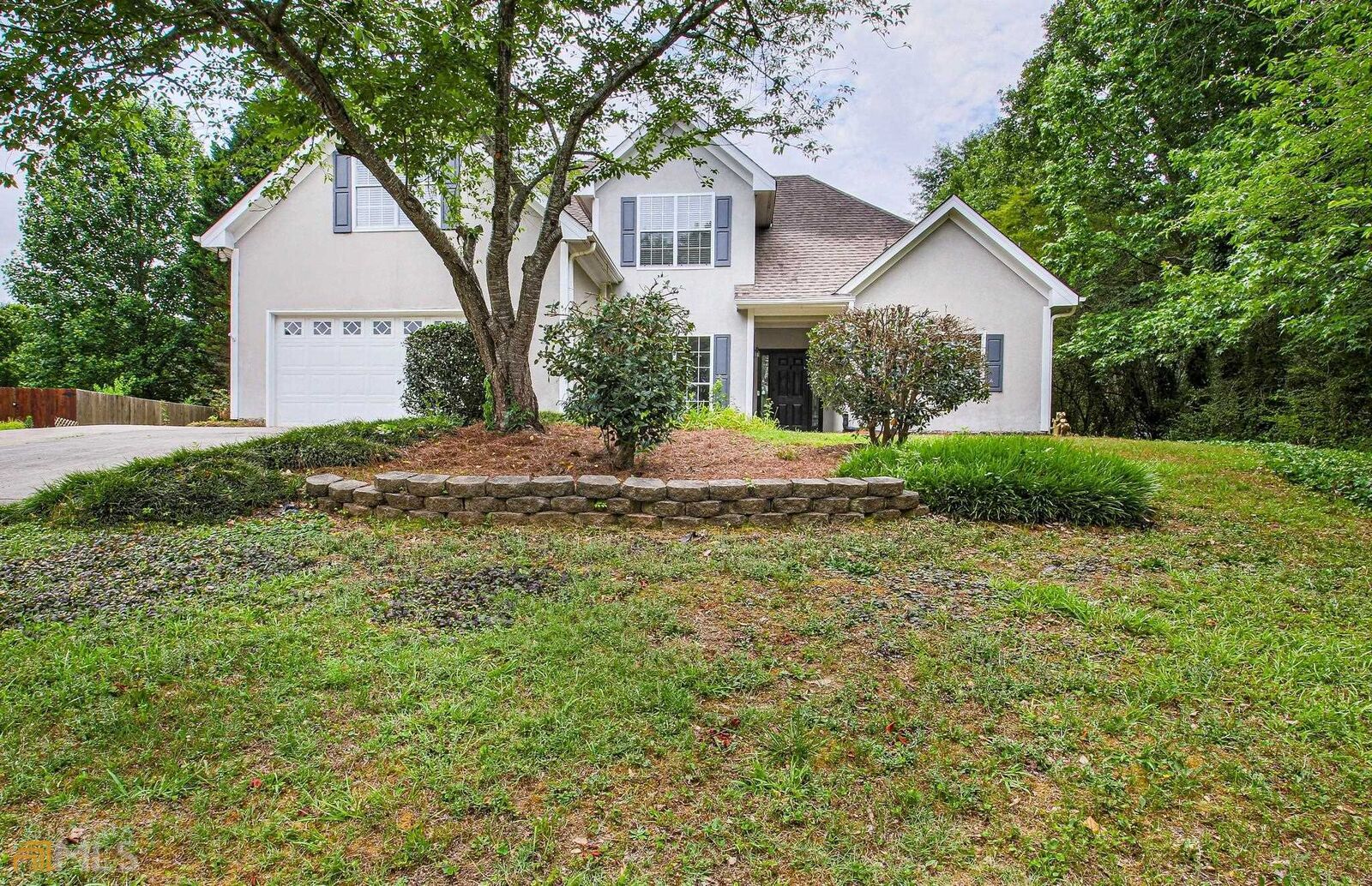 Property Photo: 150 Woodlake Drive GA 30265