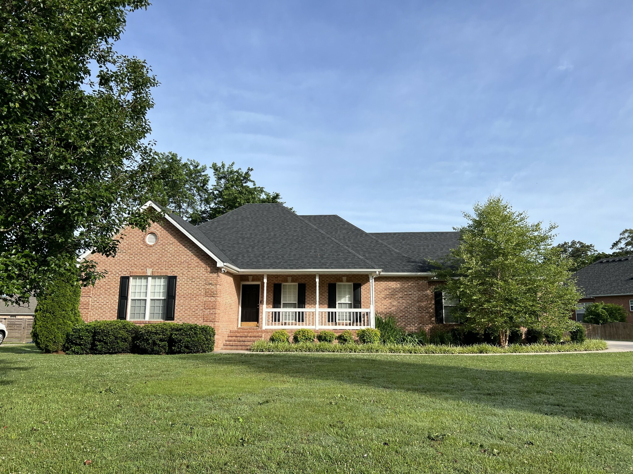 Property Photo:  202 Woodson Dr  TN 37388 