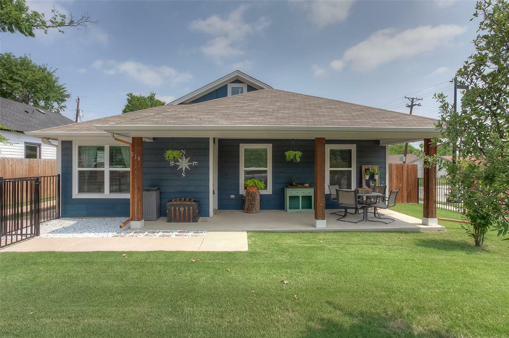 Property Photo:  510 New York Avenue  TX 76104 