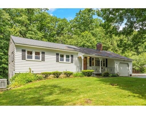 Property Photo: 28 Chestnut Hill Rd MA 01824