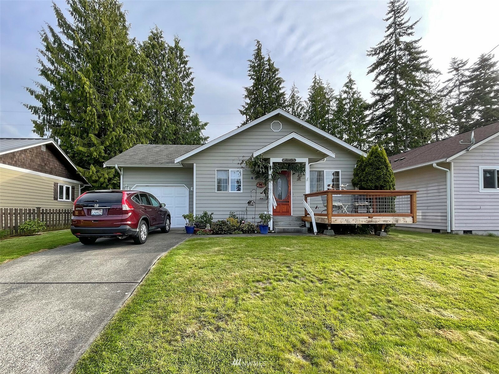 Property Photo:  1126 W 19th Street  WA 98363 