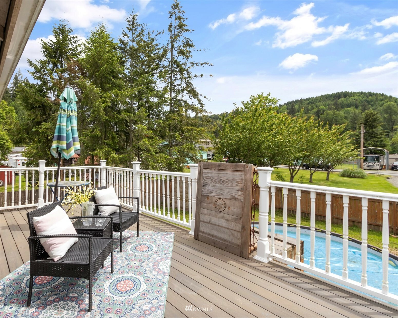 Property Photo: 604 Oak Street WA 98396