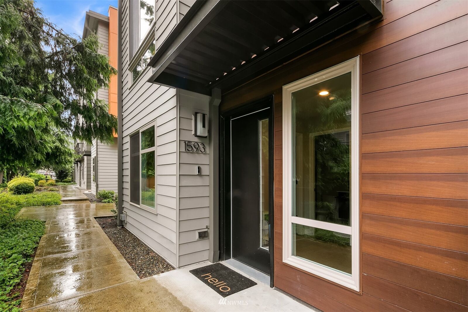 Property Photo:  1593 163rd Place NE H3  WA 98008 