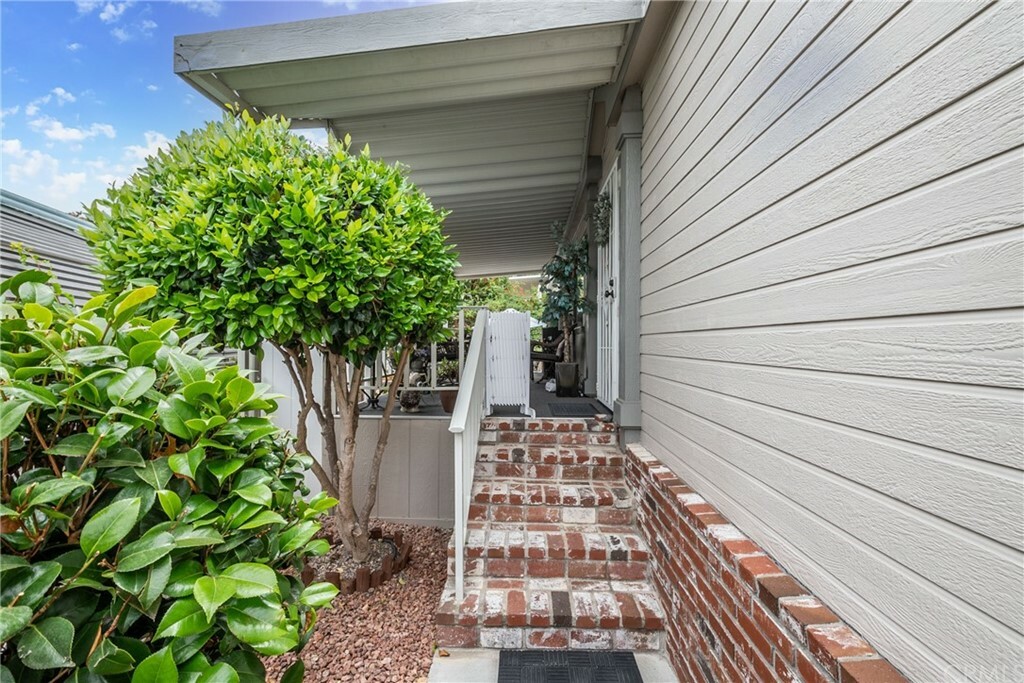 Property Photo: 2130 Sunset Drive 115 CA 92081