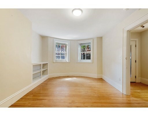Property Photo: 135 Warren Avenue 1 MA 02116