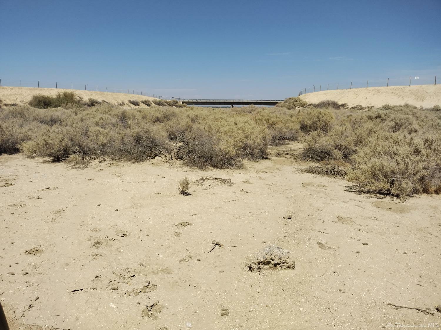 Property Photo:  0 Lokern Rd  CA 93206 