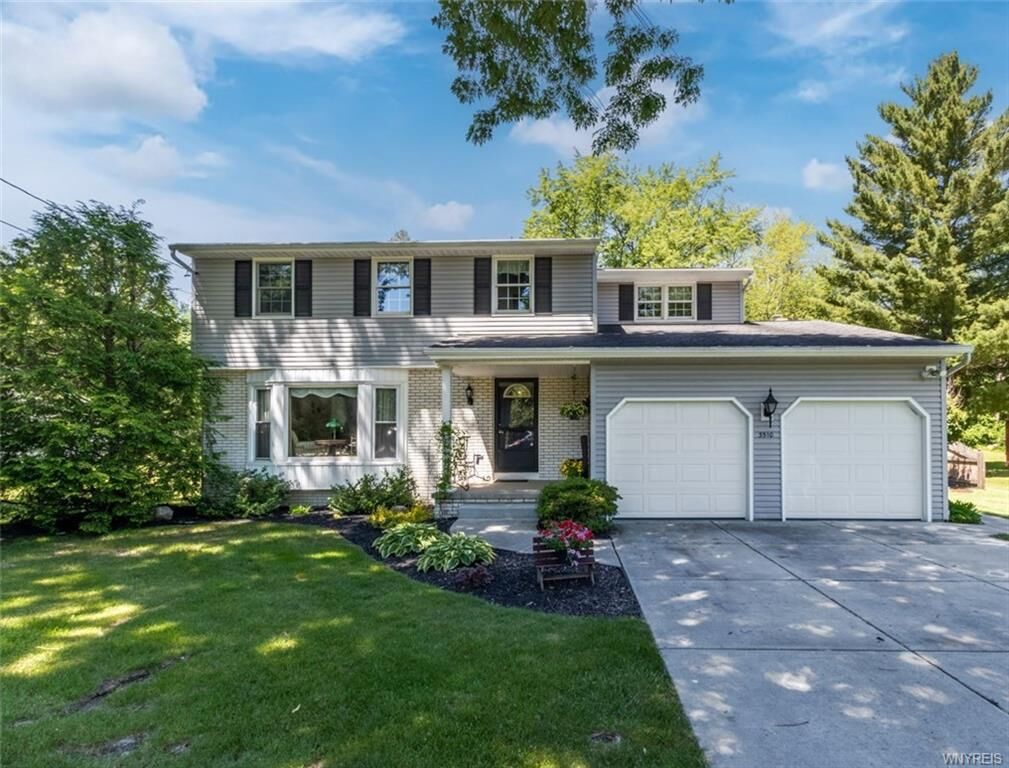 Property Photo:  3510 Stony Point Road  NY 14072 