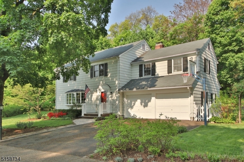 Property Photo: 540 Upper Blvd NJ 07450