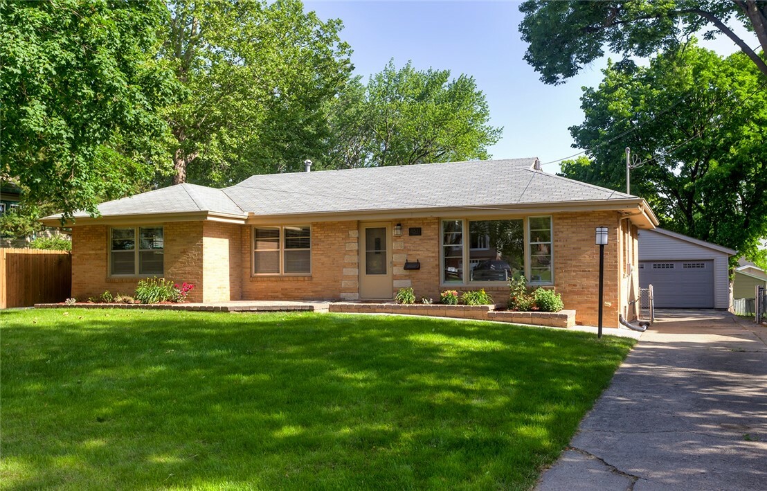 Property Photo:  4511 Ovid Avenue  IA 50310 