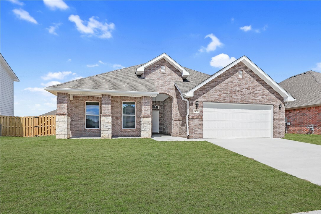 Property Photo:  1031 Sundance Lane  AR 72712 